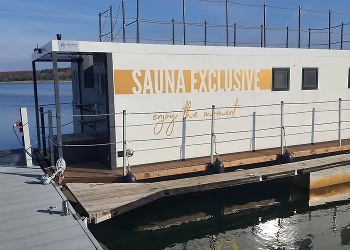 فيلة Schwimmendes Sky *